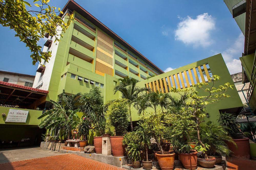 Hotel The Aiyapura Bangkok Exterior foto
